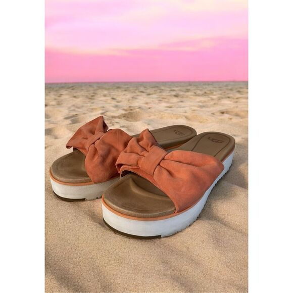 UGG Joan Slide Sandals Women’s size 9,5 Platform Clog Coral Suede Bow Accent‎ - Picture 1 of 12